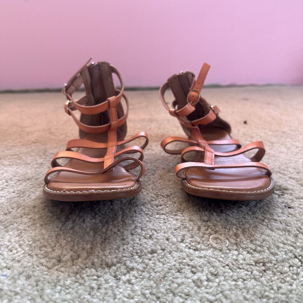 brown, strappy sandal, size 6, old navy